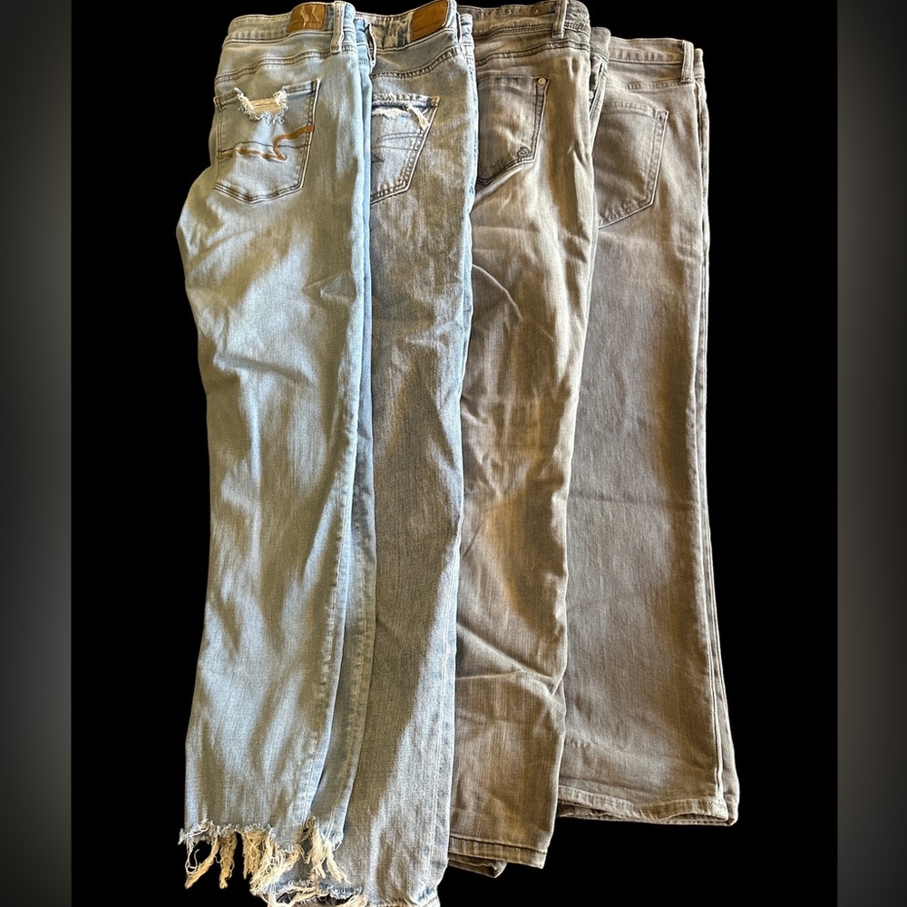 Lot (4) of Women's Jeans. Size 10-12